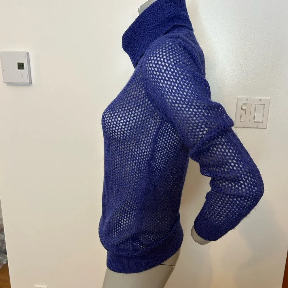 Beautiful Smart Set cobalt Blue Mesh Turtleneck ❤️S - Picture 5 of 9